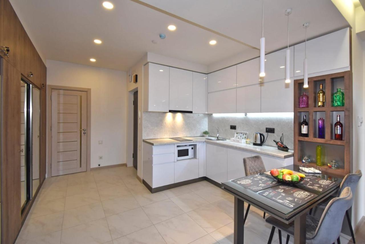 Home4You City Center Apartments Erivan Exterior foto