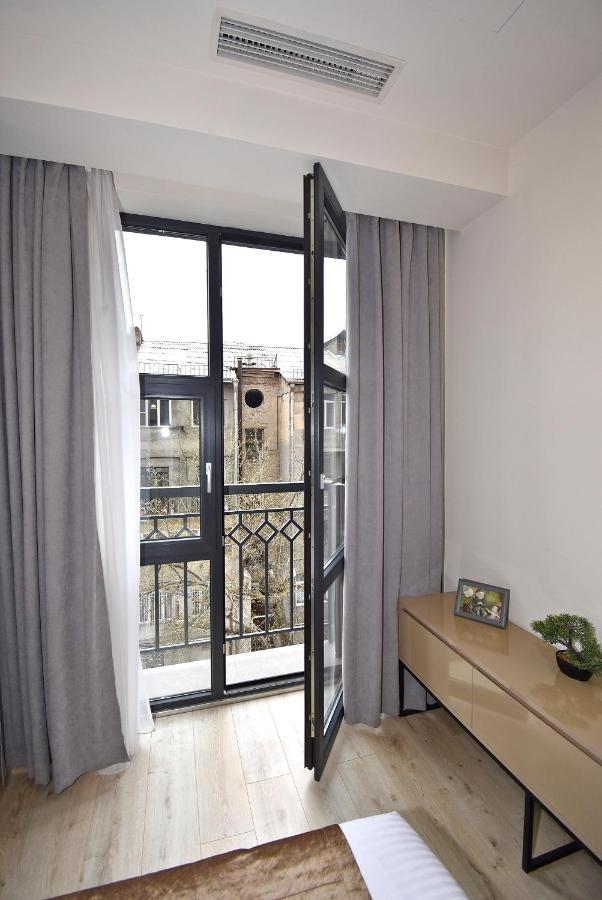Home4You City Center Apartments Erivan Exterior foto