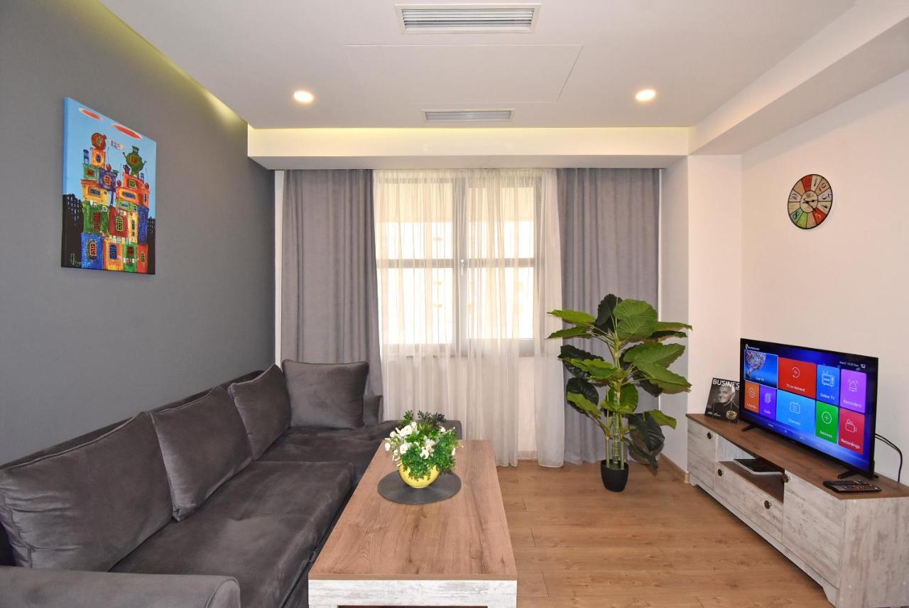 Home4You City Center Apartments Erivan Exterior foto